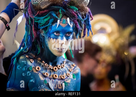 Glastonbury, Somerset, UK. 12. Jan 2019. Glastonbury Body Art Festival. Credit: Guy Corbishley/Alamy leben Nachrichten Stockfoto