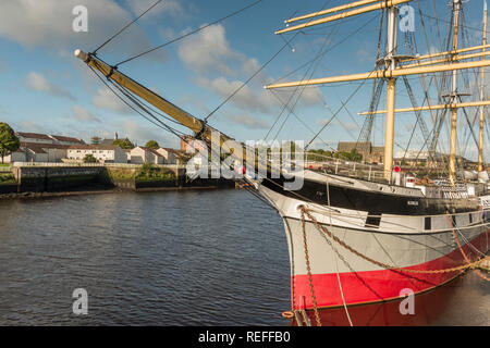 Die Tall Ship Glenlee in Glasgow Riverside Museum Stockfoto