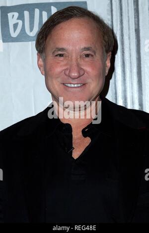 Terry Dubrow innen für AOL bauen Serie Berühmtheit Candids-MON, AOL bauen Serie, New York, NY 21. Januar 2019. Foto: Steve Mack/Everett Collection Stockfoto