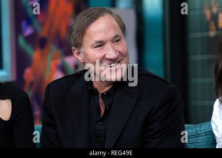 Terry Dubrow innen für AOL bauen Serie Berühmtheit Candids-MON, AOL bauen Serie, New York, NY 21. Januar 2019. Foto: Steve Mack/Everett Collection Stockfoto