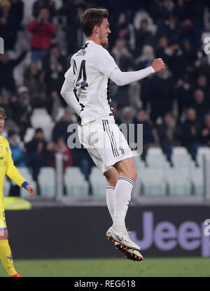 Turin, Italien. Jan, 2019 21. FC Juventus' Daniele Rugani feiert sein Ziel in der Serie A Fußball Spiel zwischen FC Juventus und Chievo Verona in Turin, Italien, Jan. 21, 2019. FC Juventus Turin gewann 3-0. Credit: Alberto Lingria/Xinhua/Alamy leben Nachrichten Stockfoto