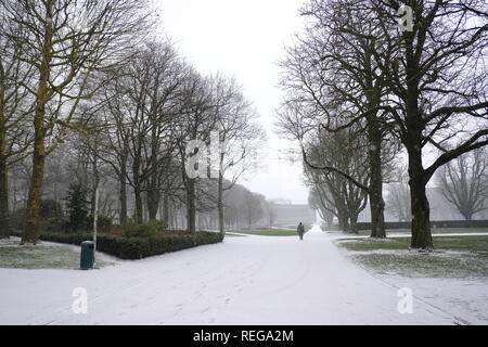 Brüssel, Belgien. 22. Januar 2019. Blick auf den Schnee - Cinquantenaire Park bedeckt. Alexandros Michailidis/Alamy leben Nachrichten Stockfoto