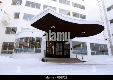 Der Eingang zum Sanatorium Paimio, ein ehemaliger Tuberkulose Sanatorium von finnischen Architekten Alvar Aalto entworfen. 1933. Paimio, Finnland. Januar 20, 2019 Stockfoto