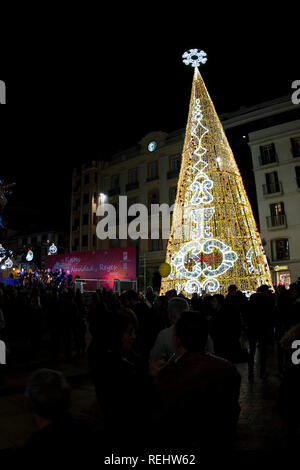 Malaga Weihnachtsbeleuchtung zeigen Stockfoto