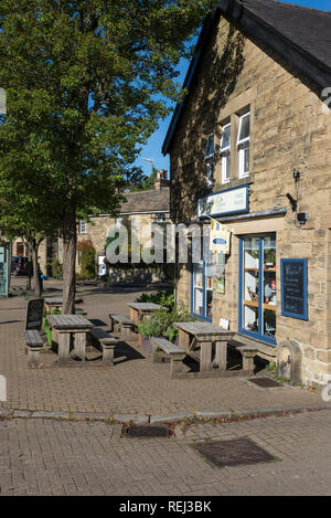 Das Dorf Eyam im Peak District, Derbyshire, England. Stockfoto