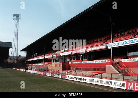 Allgemeine Ansicht des AFC Sunderland Football Ground, Roker Park, South Shields, Tyne & Wear, dargestellt am 5. April 1996 Stockfoto