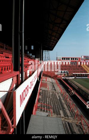 Allgemeine Ansicht des AFC Sunderland Football Ground, Roker Park, South Shields, Tyne & Wear, dargestellt am 5. April 1996 Stockfoto