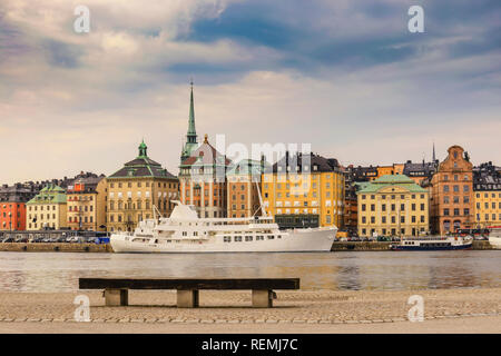 Stockholm, Schweden, City Skyline im Gamla Stan und Slussen Stockfoto