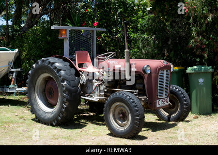 Massey Ferguson 35 Traktor, North Stradbroke Island, Queensland, Australien Stockfoto