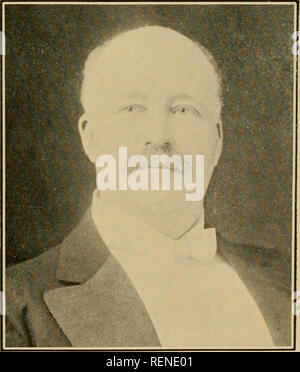 . Die treibende Vereine der Großraum Boston. Pferde; Horse Racing -- Massachusetts Boston. Die treibende Vereine der Großraum Boston IOI-Vizepräsident; E. B. Phillips, Zweite stellvertretende presidenl; Charles Chamberlain, Sekretär ami Schatzmeister, und der immer zuverlässige Sam G. Brown als Sekretärin. In dieser Saison wurde gehalten, "die große Interclub trifft zwischen der Metropolregion. Fellsway. Dorchester, Quannapowitt, und Lynn, alle Ereignisse in Kombination Park entschieden werden. In dieser Serie von matineen die Lynn Club beendete Dritte, nur 15 Punkte hinter dem Metropoliten, und fünf Punkte in der Rückseite des Fellsway Club, whi Stockfoto