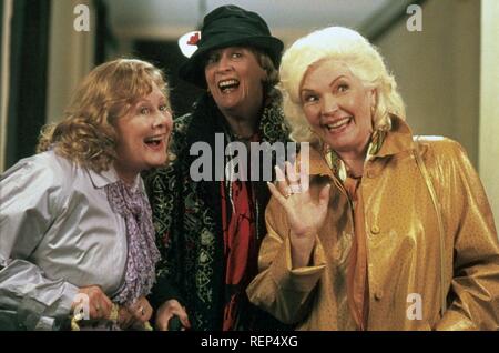 Die Göttlichen Geheimnisse der Ya-Ya sisterhood Jahr: 2002 USA Regie: Callie Khouri Shirley Knight, Maggie Smith, Fionnula Flanagan Stockfoto