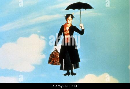 Mary Poppins Jahr: 1964 USA Regie: Robert Stevenson Julie Andrews Stockfoto