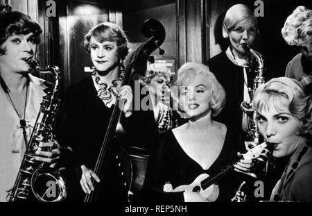 Manche mögen's heiß Jahr: 1959 USA Regie: Billy Wilder, Tony Curtis, Jack Lemmon, Marilyn Monroe Stockfoto