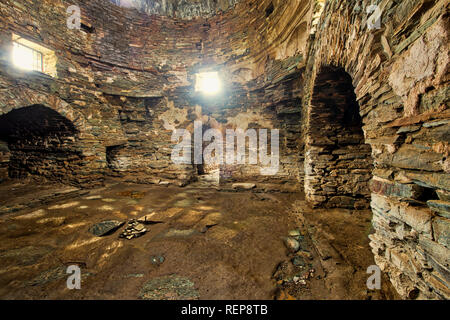 Die Tash Rabat, XV Jahrhundert Karawanserei, Interieur, Naryn Provinz, Kirgisistan Stockfoto