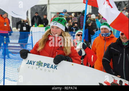 KILLINGTON, USA - November 24: Öffnen der Parade an der Zielbereich, unten von Superstar Spur während der Audi FIS Alpine Ski World Cup Damen Riesenslalom. Stockfoto