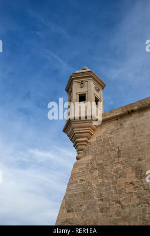 Watch Tower, Safe Haven Gärten, Senglea Point im Grand Harbour in Valletta, Malta Stockfoto