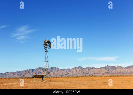 Malerische Windmühle in Flinders Ranges australische Outback South Australia Stockfoto