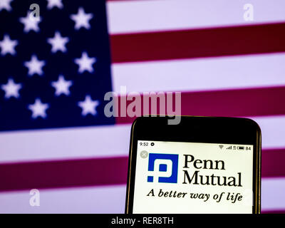 Januar 22, 2019 - Kiew, Ukraine - Penn Mutual Life Insurance Company Logo gesehen auf einem Smartphone angezeigt. (Bild: © Igor Golovniov/SOPA Bilder über ZUMA Draht) Stockfoto