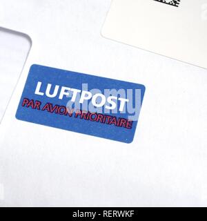 Luftpost-Deutsche Post-Brief mit Luft Post Aufkleber Stockfoto