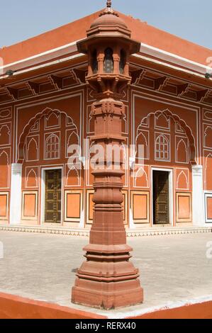 Stadt Jaipur Palace von Jai Singh II, Diwan-I-Khas, der Halle der Privataudienz, Rajasthan, Indien, Südasien Stockfoto