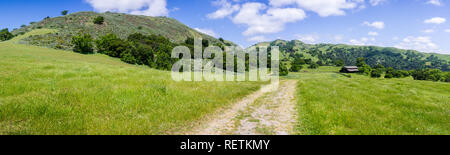 Trail in Sunol regionale Wildnis, Osten San Francisco Bay Area, Kalifornien Stockfoto