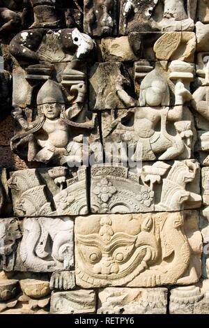 Geschnitzte Flachrelief, Terrasse der Elefanten, Angkor Thom, Weltkulturerbe der UNESCO, Siem Reap, Kambodscha Stockfoto