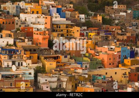 Blick auf die historische Stadt Guanajuato, UNESCO-Weltkulturerbe, Provinz von Guanajuato, Mexiko Stockfoto