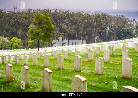 August 10, 2017, San Francisco/CA/USA - Die nationalen Friedhof an einem bewölkten Tag Stockfoto