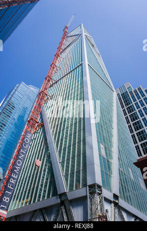 September 5, 2017 San Francisco/CA/USA - neue Büros und luxuriöse Eigentumswohnungen Wolkenkratzer, 181 Fremont, steigt im Süden von Market District Stockfoto