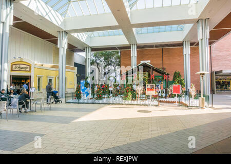 Dezember 7, 2017 in Palo Alto/CA/USA - Santa Fototermin an der Stanford Shopping Mall, in der San Francisco Bay Area. Stockfoto