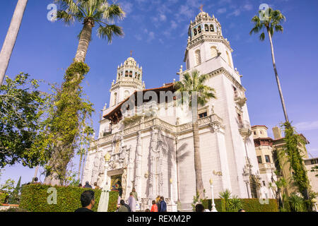 Dezember 23, 2017, San Simeon/CA/USA - Die Casa Grande ist das Hauptgebäude des Hearst Castle Stockfoto