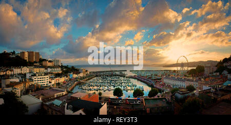 De - Devon: Sonnenuntergang über der Hafen von Torquay Stockfoto