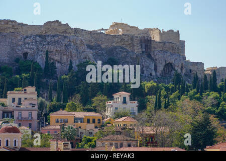 Stadtbild die Akropolis in Athen im Hintergrund Stockfoto