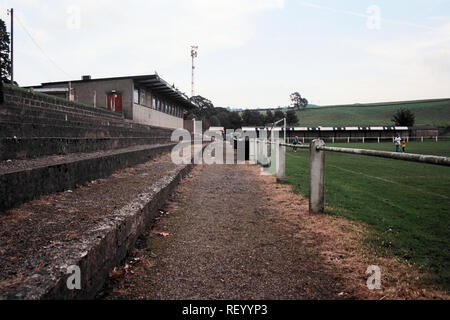 Allgemeine Ansicht eines Netherfield FC Football Ground, Parkside Road, Kendal, Cumbria, dargestellt am 18. September 1993 Stockfoto