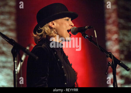 New York, USA. 21. Jan 2015. Bekka Bramlett durchführen am Mittwoch, 21.Januar 2015 Akustische Abend mit John Oates - ein Konzert feiert seine DVD-Release im City Winery in New York, USA. Quelle: Steve Mack/S.D. Mack Bilder/Alamy Stockfoto