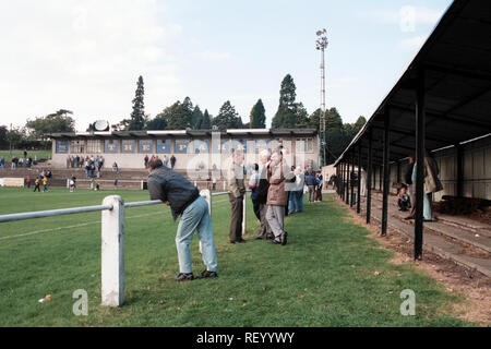 Allgemeine Ansicht eines Netherfield FC Football Ground, Parkside Road, Kendal, Cumbria, dargestellt am 18. September 1993 Stockfoto