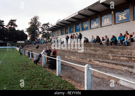 Allgemeine Ansicht eines Netherfield FC Football Ground, Parkside Road, Kendal, Cumbria, dargestellt am 18. September 1993 Stockfoto