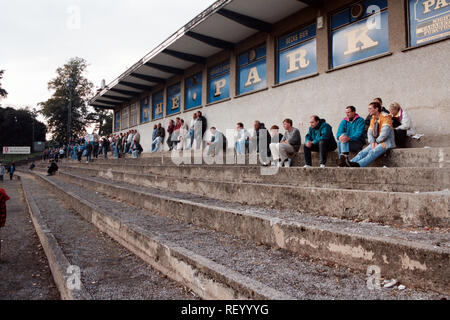 Allgemeine Ansicht eines Netherfield FC Football Ground, Parkside Road, Kendal, Cumbria, dargestellt am 18. September 1993 Stockfoto