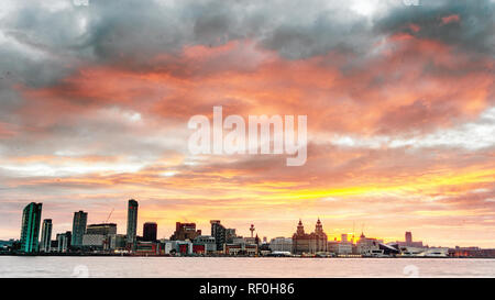 Liverpool Küstenlinie, entlang der Mersey nach New Brighton Stockfoto