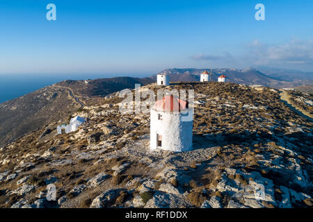 Traditionelle Griechenland - Windmühlen von Amorgos Insel Stockfoto