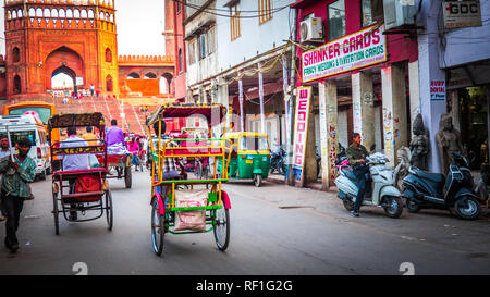 Frauen suchen männer in new delhi