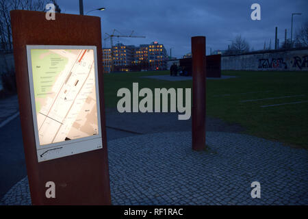Die Bernauer Straße, Berlin 1,4km Strecke von der ursprünglichen Wand. Deutschland Januar 2019 Stockfoto