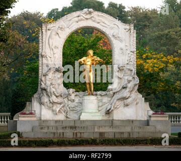 Johann Strauss Denkmal, Stadtpark, Wien, Österreich Stockfoto