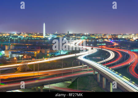 Washington, D.C. Skyline mit Straßen und Sehenswürdigkeiten. Stockfoto