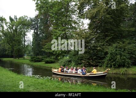 Ruderboot, über die Seen und Kanäle im Gartenreich, Dessau-Woerlitz Dessau-Woerlitz Garden Realm Stockfoto