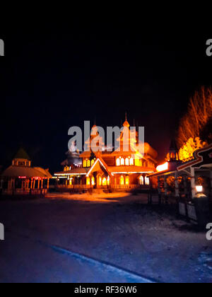 Harbi, Harbi, China. 24 Jan, 2019. Harbin, China - Nacht Landschaft Wolga Manor in Harbin, Provinz Heilongjiang. Credit: SIPA Asien/ZUMA Draht/Alamy leben Nachrichten Stockfoto