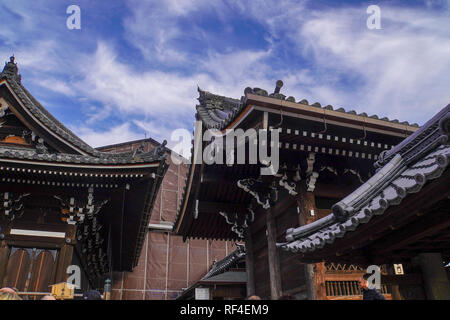 Kiyomizu-dera, offiziell Otowa-san Kiyomizu-dera, ist eine unabhängige buddhistische Tempel in Kyoto, Japan Stockfoto