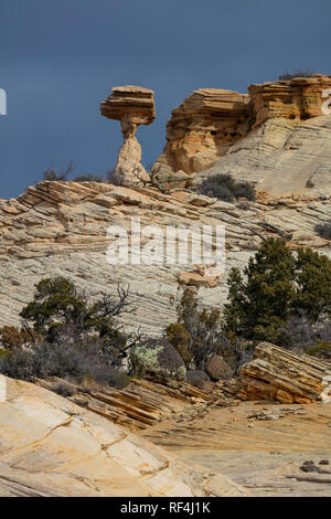 Balancing Rock, Highway 12 Scenic Byway, Boulder, Utah Stockfoto