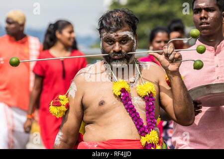 Kuala Lumpur, Malaysia. 21. Januar, 2019. Malaysia Thaipusam Festival am Batu Höhlen in Kuala Lumpur, Malaysia. Alle Gläubigen betet anders Lor Stockfoto