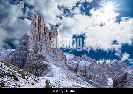 Torri Vajolet in Rosengarten Rosengarten massiv. Schöne Aussicht in den Dolomiten, Südtirol, Südtirol, Italien Stockfoto